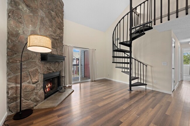 Building Photo - Wonderful West Arvada 2 bedroom condo - AVAILABLE NOW