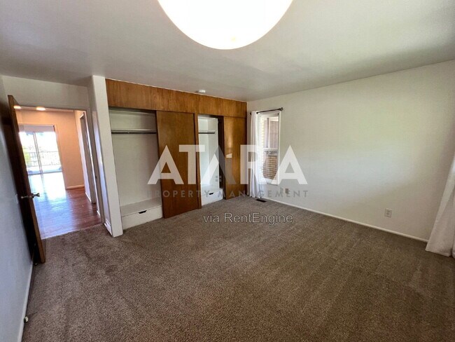 Building Photo - 270 2020 N
