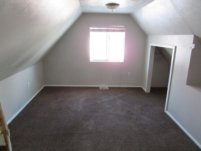 Building Photo - Pet friendly home in Spanish Fork
