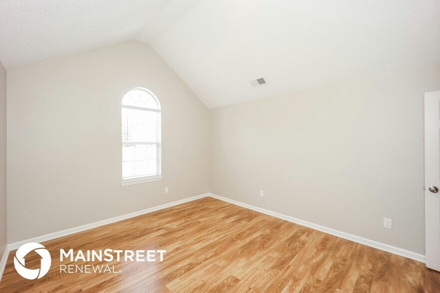 Building Photo - 110 Foster Cir