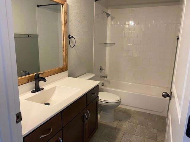 Building Photo - 127 Patrick Herndon Dr