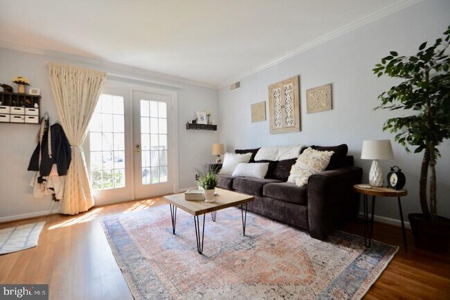 Building Photo - 4621 28th Rd S