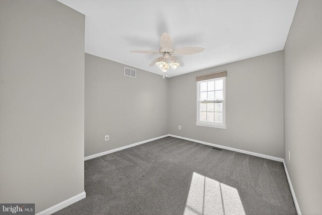 Building Photo - 7850 Greengate Way