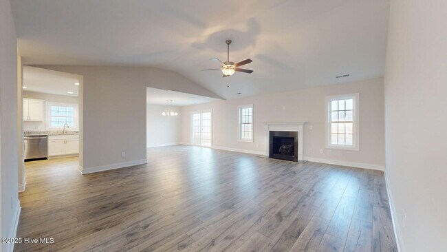 Building Photo - 51 N Ardsley Ln
