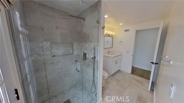 Building Photo - 4112 Seashore Dr