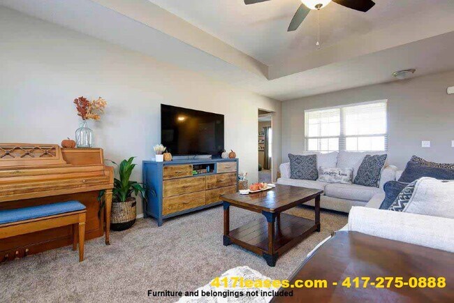 Building Photo - 1338 Marseilles Ave