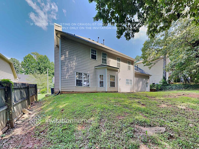 Building Photo - 1937 Lightwood Way NW