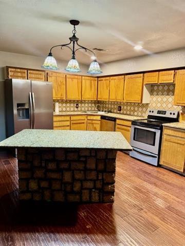 Building Photo - 200 Jackson Rnch Rd