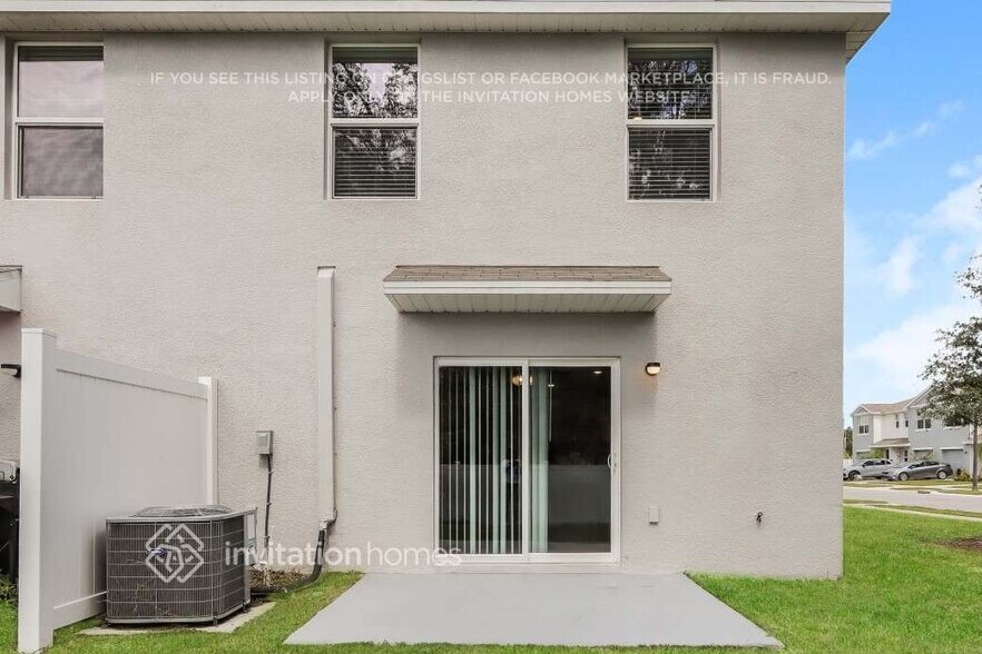 Building Photo - 3769 Fulton Ferry Ln