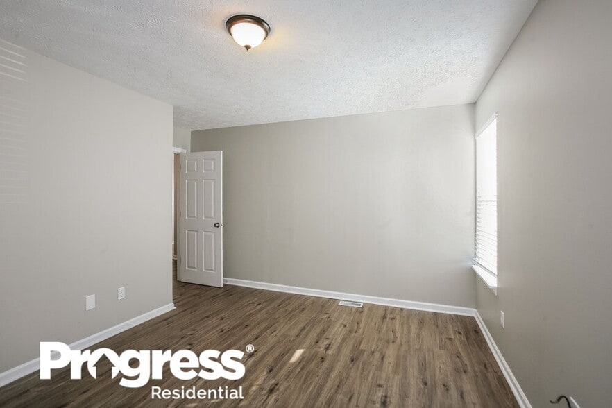 Building Photo - 7838 Crooked Meadows Dr