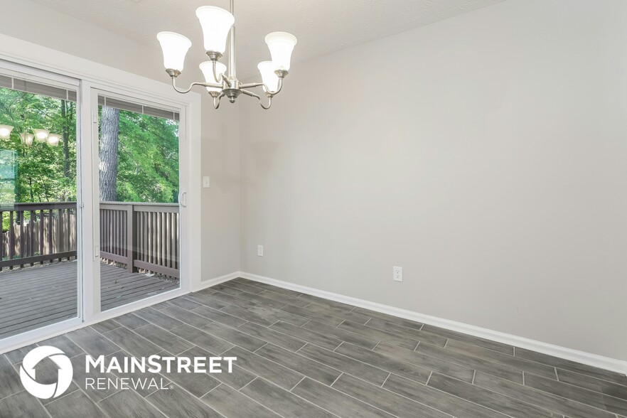 Building Photo - 38 Bay Cove Dr