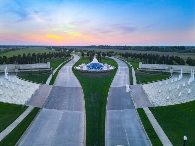 Building Photo - 29418 Emilys Rock Ln