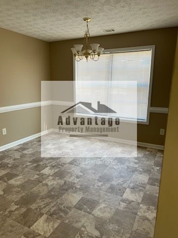 Building Photo - 400 Ashley Trail