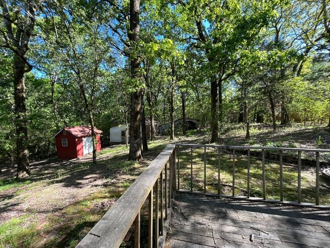 Building Photo - 148 Hwy 30 E