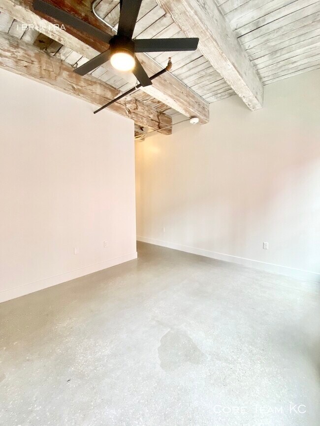 Building Photo - 1513 Walnut St