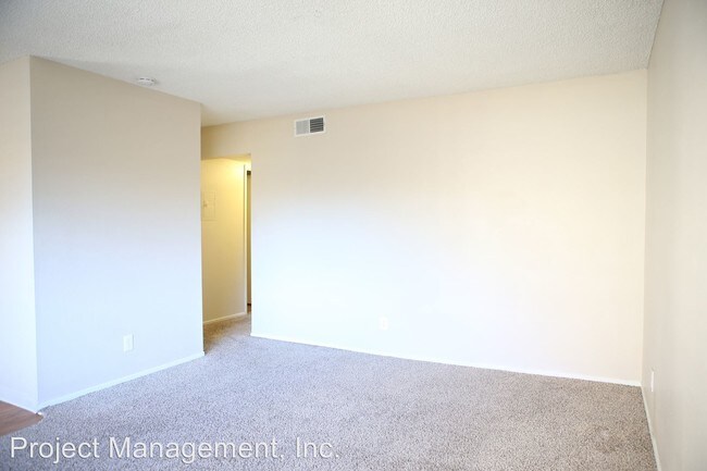 Building Photo - 2740 Elvyra Way