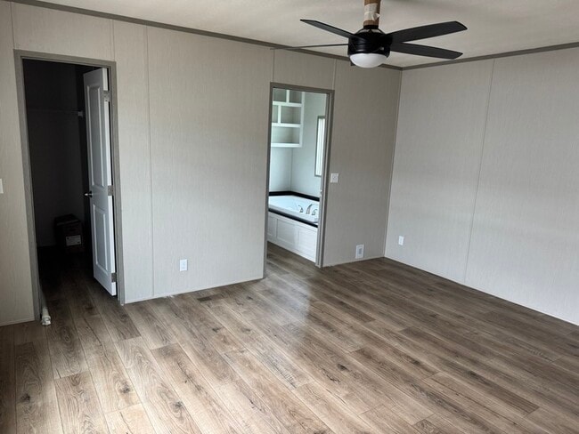 Building Photo - 5108 Caicos Calle