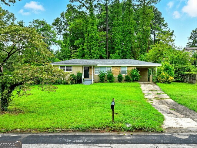 Building Photo - 2493 Miriam Ln