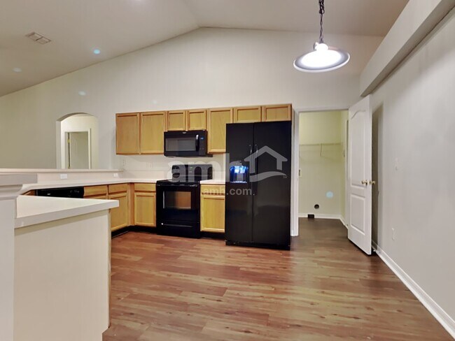 Building Photo - 10157 Rising Mist Ln