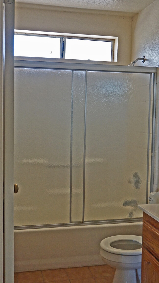 Building Photo - 14849 Ripton Rd