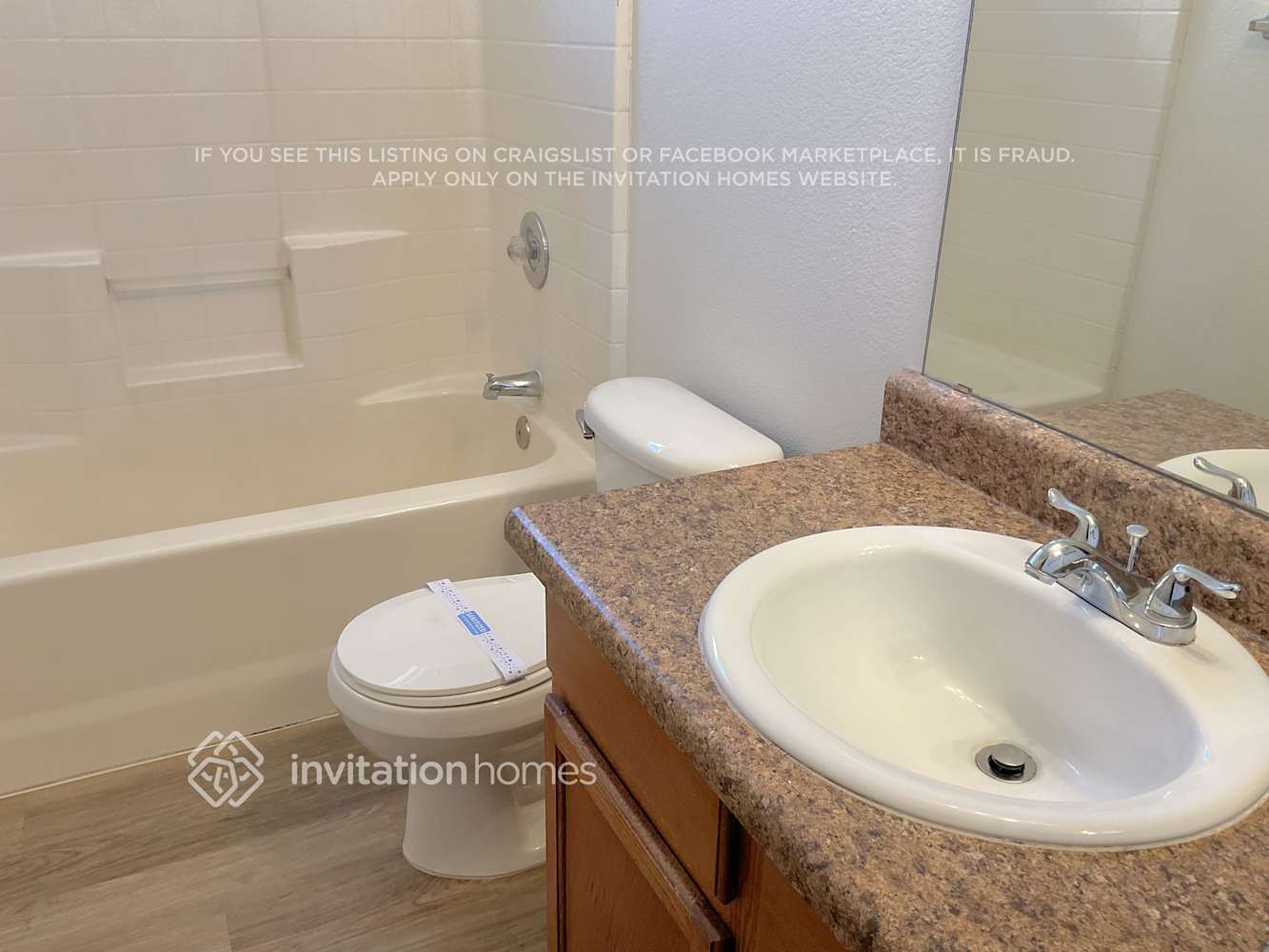 Building Photo - 10910 E Wier Ave