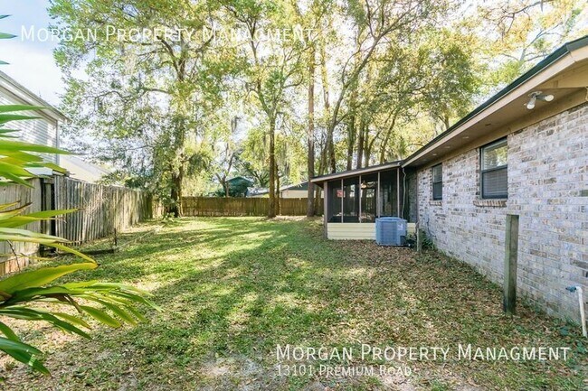 Building Photo - 13101 Premium Rd