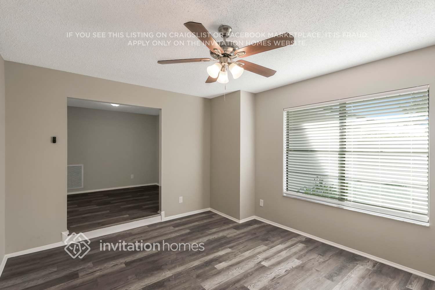 Building Photo - 933 Hillrise Dr