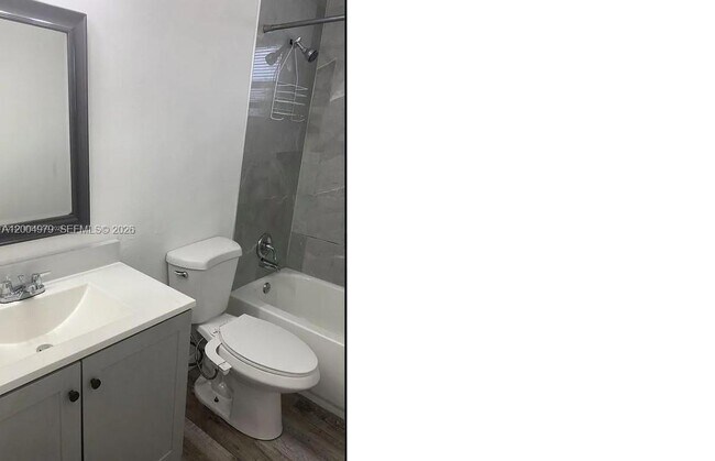 Building Photo - 1051 NW 27th Ave