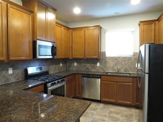Building Photo - 5309 Abbeville Ct