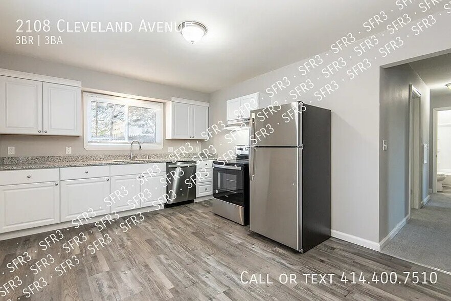 Building Photo - 2108 Cleveland Ave