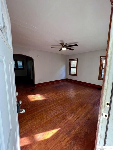 Building Photo - 4074 Spencer St