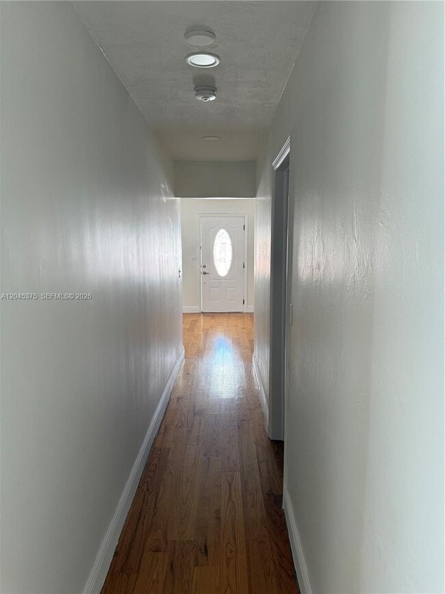 Building Photo - 3500 SW 87th Pl