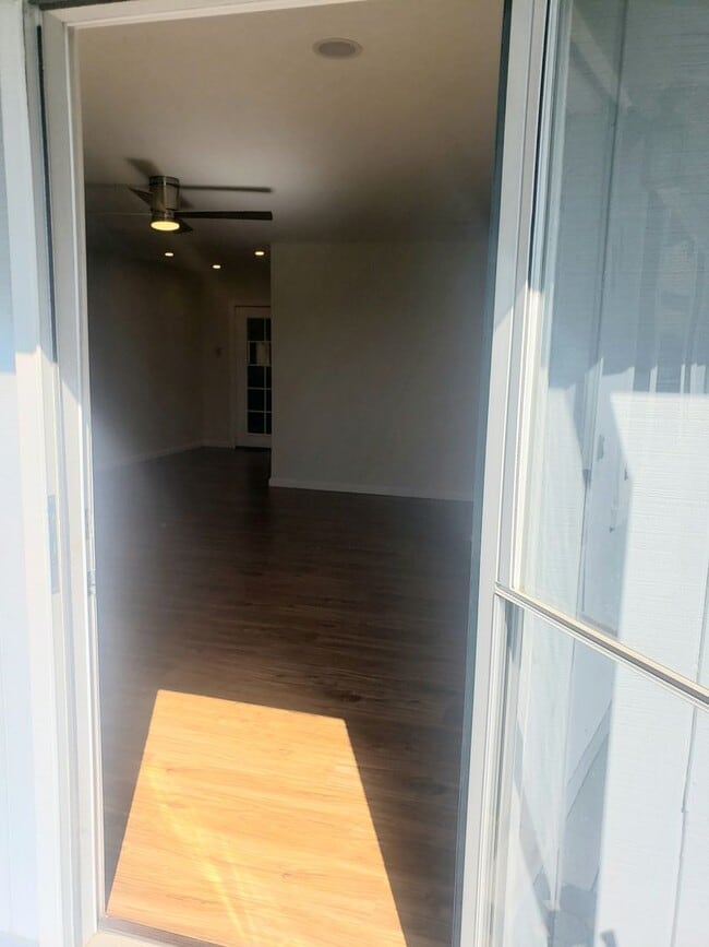 Building Photo - Updated Home in Old Town Auburn