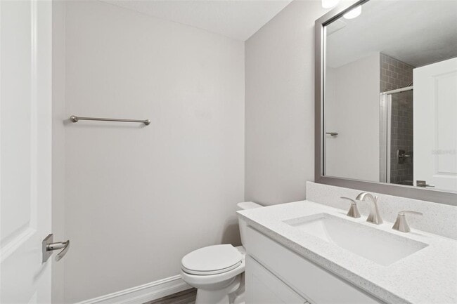 Building Photo - 4921 W Paul Ave