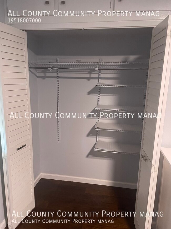 Building Photo - 16334 Lawnwood St