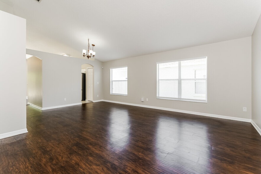 Building Photo - 2262 Mallard Creek Cir