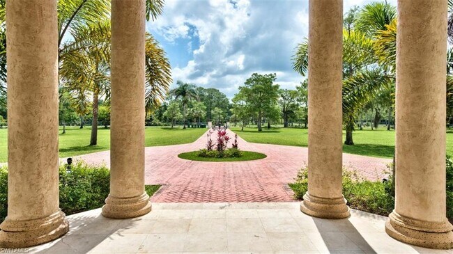 Building Photo - 2225 23rd St SW