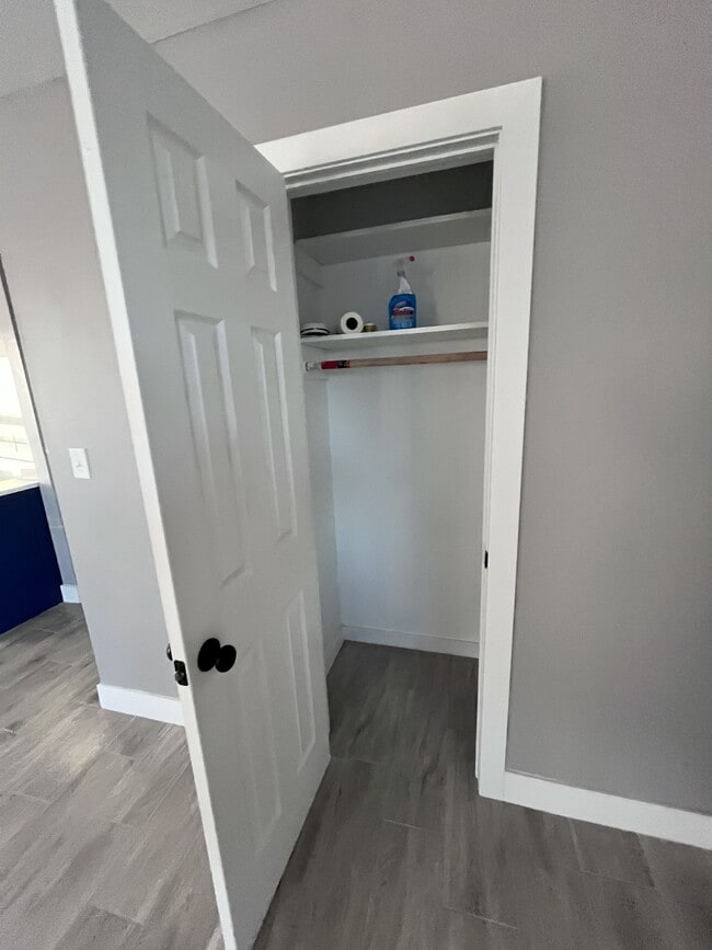 Building Photo - 1017 Wyatt Dr