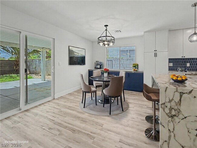 Building Photo - 8977 Paige Rene Ct