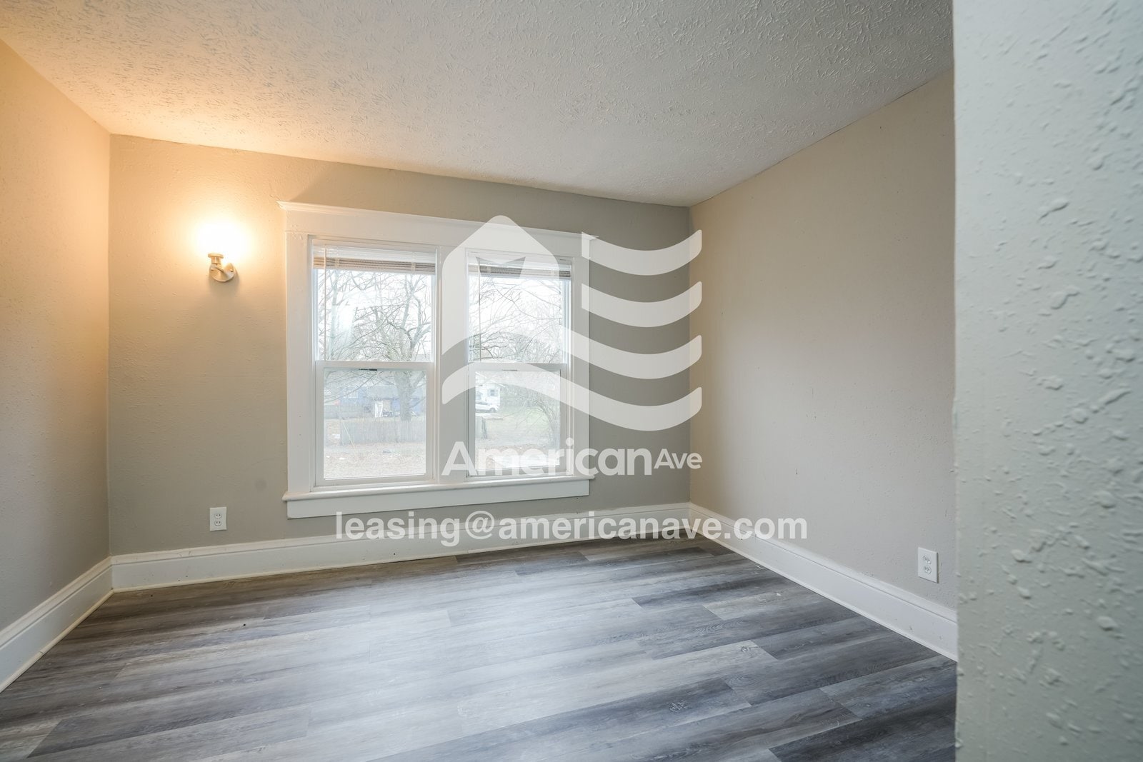 Building Photo - 237 W Garfield Ave