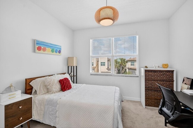 Building Photo - 4790 Navali Dr