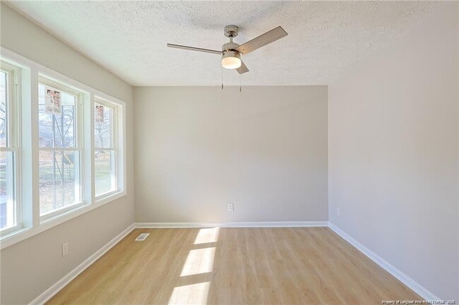 Building Photo - 6034 Dahlgren Ave