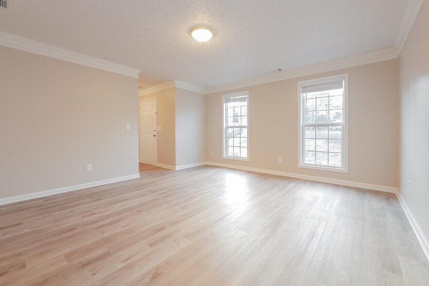Building Photo - 9176 Jimmy Lee Cir