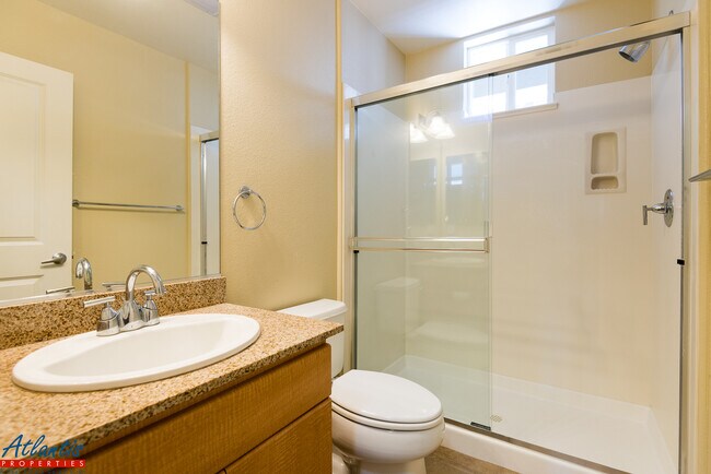 Building Photo - Japantown Townhouse | Stainless Steel Appliances | Central A/C