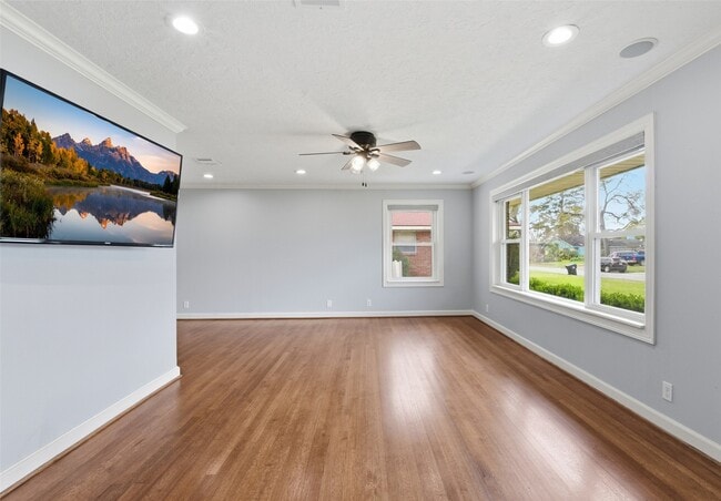 Building Photo - 2019 Brimberry St