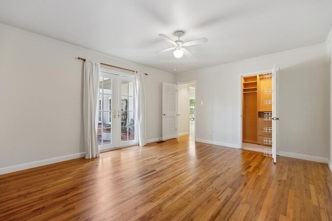 Building Photo - Beautifully Appointed Atherton Estate with Pool & Outdoor Entertaining