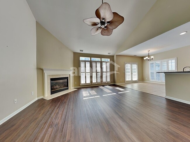 Building Photo - 14127 Hiawatha Ct