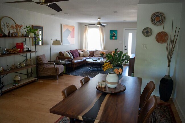 Building Photo - 2509 Cockburn Dr