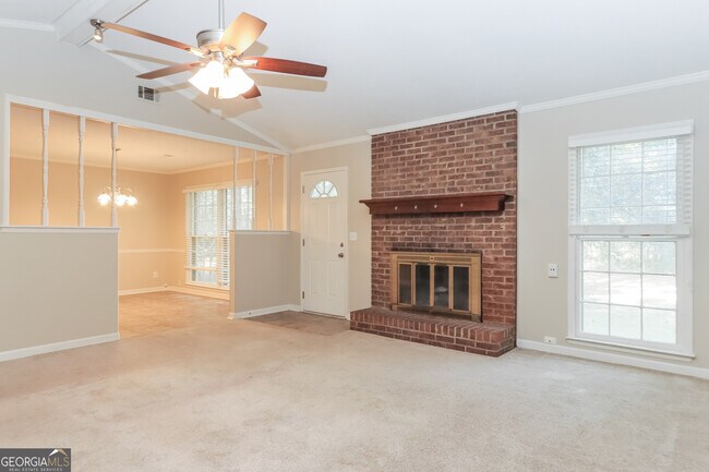 Building Photo - 1877 Brandy Ln SE