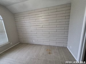 Building Photo - 712 Moss Wood